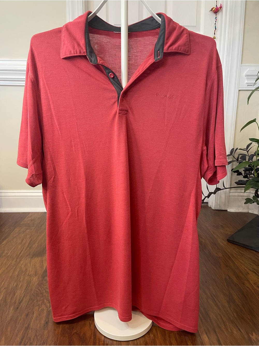Patagonia Cactusflats Performance Polo Shirt Red Grey Lining Accent Medium
